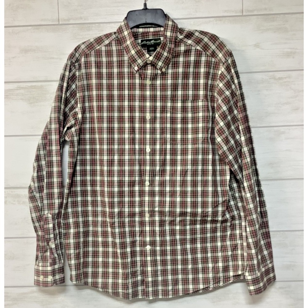 Eddie Bauer Men's Large Long Sleeve Wrinkle Resistant Relaxed Shirt Xmas Plaid